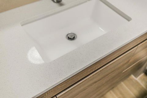 Cool Quiet Modern Secure Walking Distance To Perth And Landmarks - Perths Hotel 3