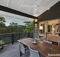 Copacabana Treehouse - 36 Oceano Street Copacabana - Perths Hotel