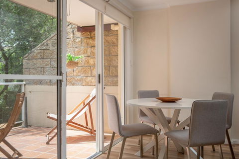 Cosy Family Apartment With Parking And Balconies - Perths Hotel 3