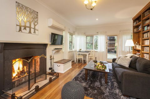 Cottage In The Forest - Perths Hotel 0
