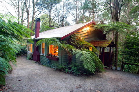 Cottage In The Forest - Perths Hotel 2