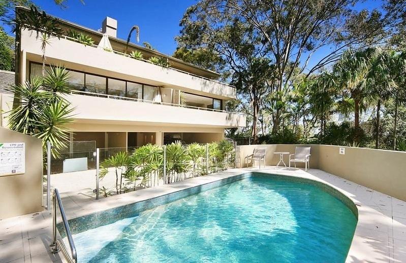 Noosa QLD Perths Hotel