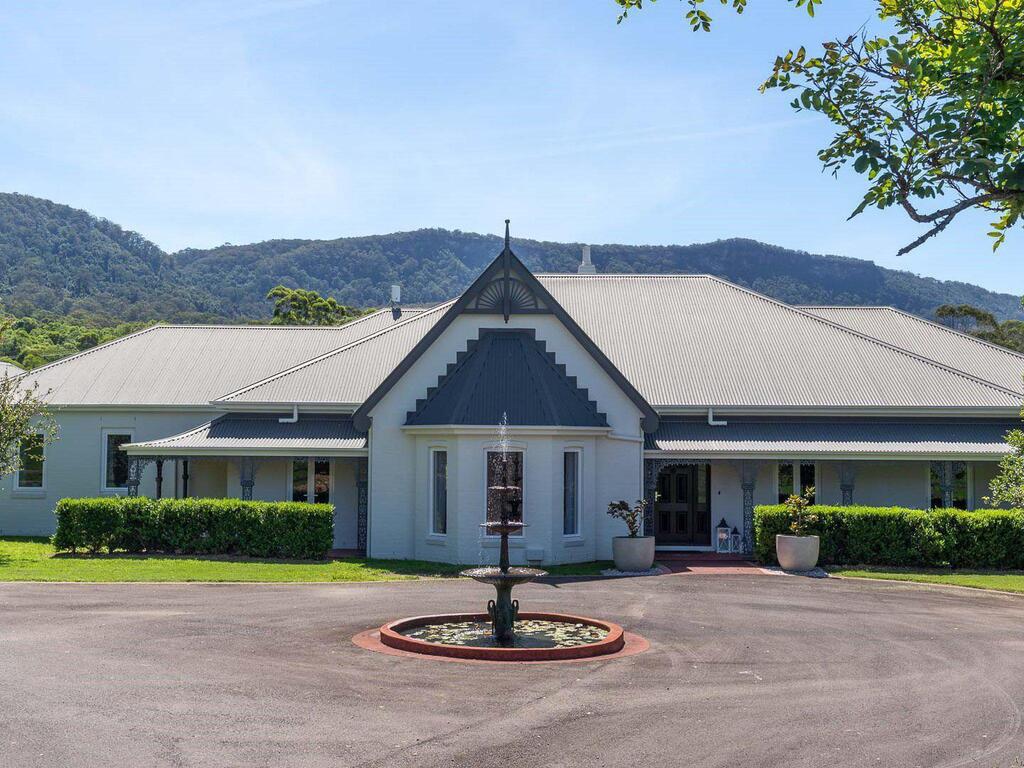 Dombarton NSW Perths Hotel