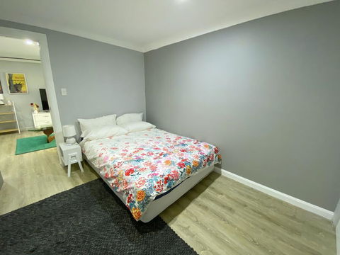 Cozy Inner West City Hideaway - Perths Hotel 3