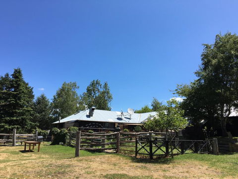 Crackenback Farm Guesthouse - Perths Hotel 0