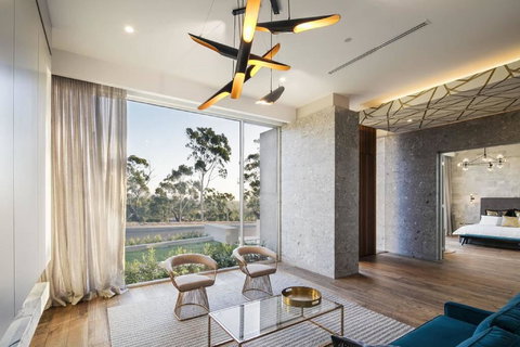 Craigburn Farm Sanctuary - Perths Hotel 2