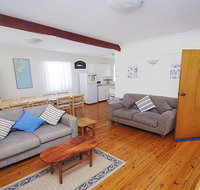 Culburra Sea Stay - beach and shop an easy walk - Perths Hotel