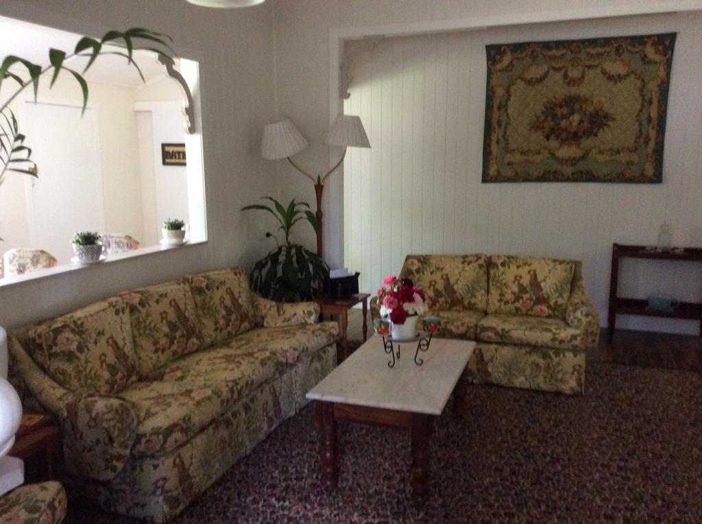 Spring Creek QLD Perths Hotel