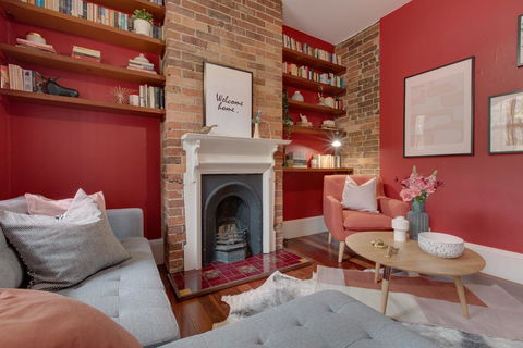 Cute Heritage Terrace Minutes From The City - Perths Hotel 0