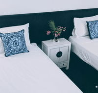 Cuttlefish Cove - Perths Hotel