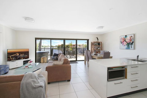 Cypress Townhouse 17 - Mulwala - Perths Hotel 2