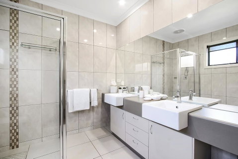 Cypress Townhouse 17 - Suite - Perths Hotel 1