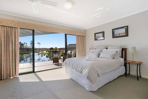 Cypress Townhouse 23 - Suite - Perths Hotel 2