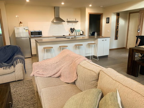 Daysend Cottages - Perths Hotel 1
