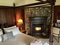 Book Deepwater Accommodation Vacations Perths Hotel Perths Hotel