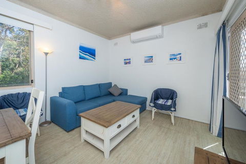 Del Rae Unit 15 - Shoal Bay - Perths Hotel 2