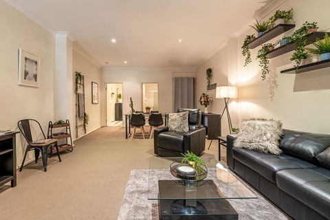 Designer Style Terrace In The Heart Of Surry Hills - Perths Hotel 0