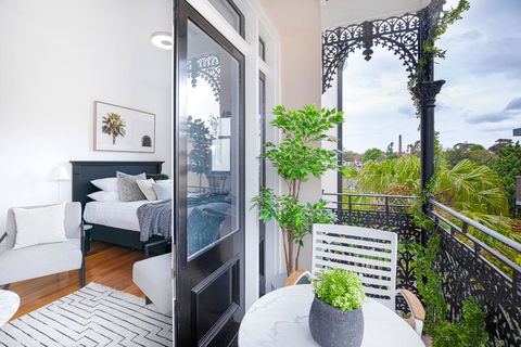 Designer Styled Studio In The Heart Of Trendy Glebe - Perths Hotel 1