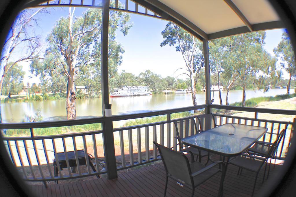 Buronga NSW Perths Hotel