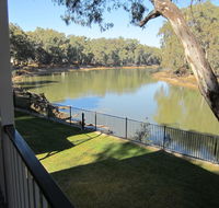 Discovery Parks - Maidens Inn Moama - Perths Hotel