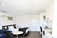 Book Braybrook Accommodation Vacations Perths Hotel Perths Hotel