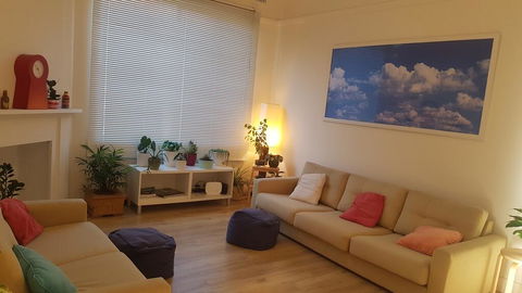 Double Bedroom In Bright And Airy House - Perths Hotel 2