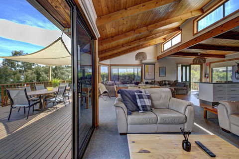 Dove On Freycinet - Perths Hotel 2