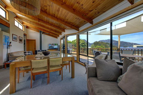 Dove On Freycinet - Perths Hotel 3