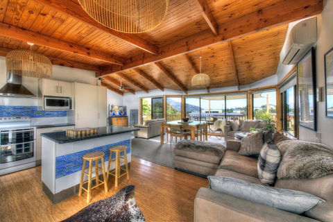 Dove On Freycinet - Perths Hotel 1