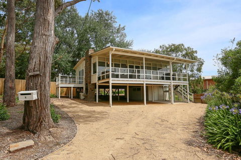 DROMANA BEACH SHACK... - Perths Hotel 1