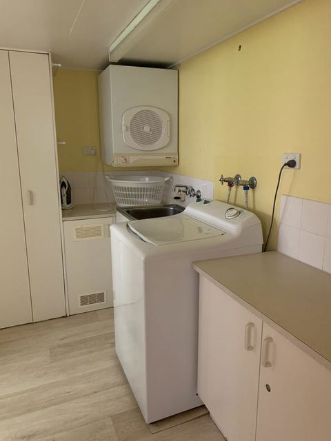 Dulkara Holiday Units - Perths Hotel 2