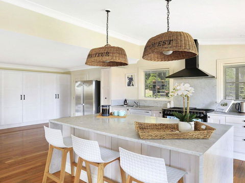 Duncraig House - Open Fireplace, Spa, Pet Friendly - Perths Hotel 3