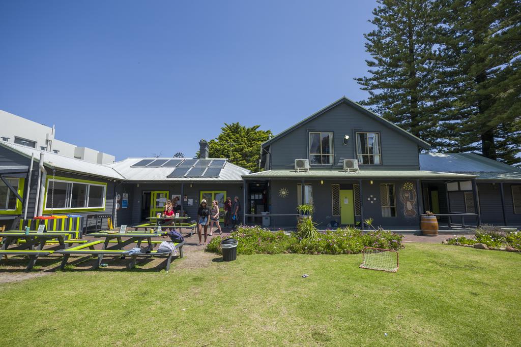 Dunsborough WA Perths Hotel