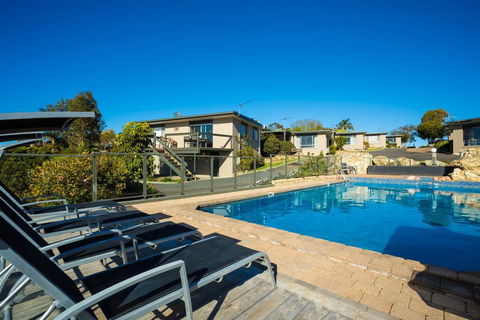 Eagle Heights Holiday Units - Perths Hotel 0