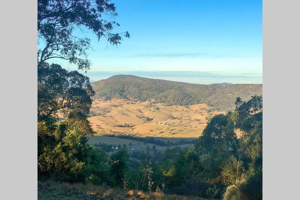 Lambs Valley NSW Perths Hotel