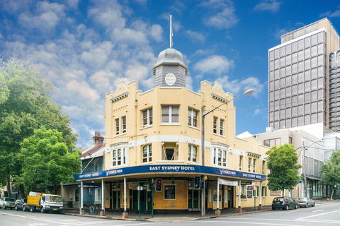 East Sydney Hotel - Perths Hotel 0