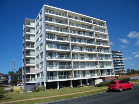 Ebbtide, Unit 07, 2-6 North Street - Perths Hotel 2
