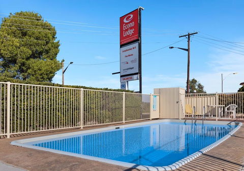 Econo Lodge Alabaster - Cowra - Perths Hotel 3
