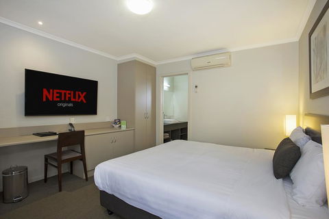 Elm Tree Motel - Perths Hotel 1