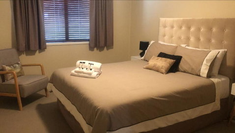 ELSINOR Townhouse 2 - Perths Hotel 1