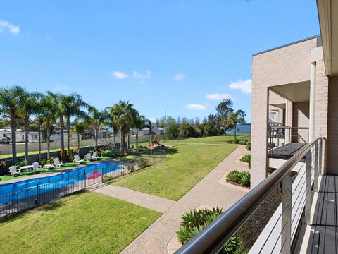 ELSINOR Townhouse 6 Mulwala - Perths Hotel 2