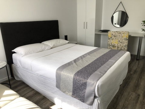 Escape On Lake - Perths Hotel 0