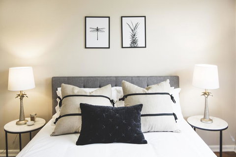 Eurunderee House - Perths Hotel 0