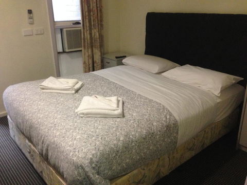 Evancourt Motel - Perths Hotel 1