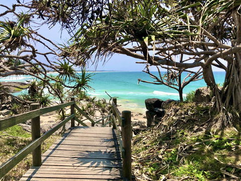 EXTRA LARGE 2 Bed Apartment - 3 Pools And Spa - Mountain View - BEACHFRONT LOCATION CABARITA BEACH - Perths Hotel 0