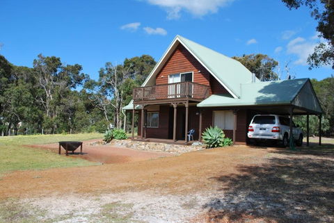 Farm Lane Retreat - Perths Hotel 0