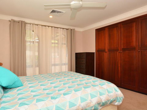 Fishing Point Shores - Perths Hotel 2