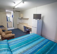 Fourth Ave Motor Inn - Perths Hotel