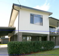 FRASERS COTTAGE- 23 Castle St Laurieton - Perths Hotel