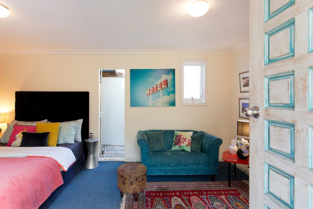  Perths Hotel
